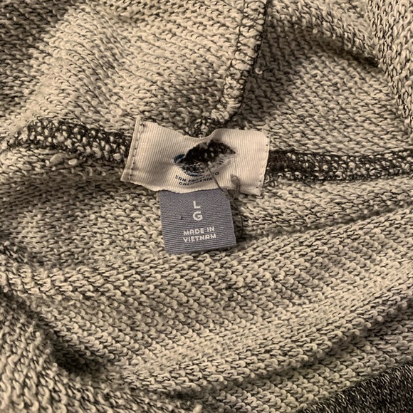 Sweater - Picture 2 of 3